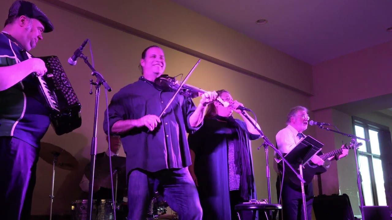 Tell Me Ma- Killen Clark & Friends -Stroudsmoor Inn -3- 24 -24