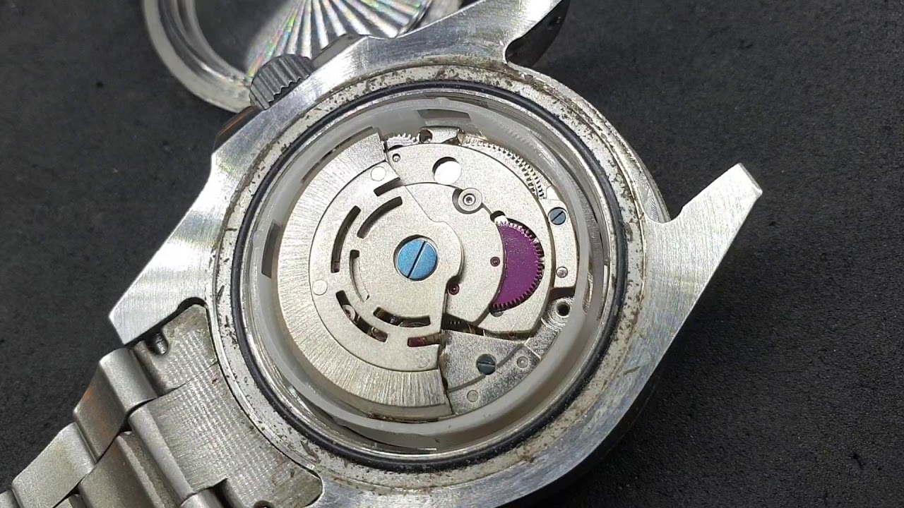 what movement is in a rolex submariner