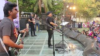 Ayub Bachchu II আইয়ুব বাচ্চু ।। Meye ।। মেয়ে - Live Concert Women day-2018