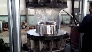 hydraulic press for pan