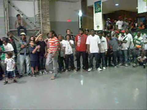 At The FWK Event - Stepz Vs. Tee Jay - A Watch N Witness Battle