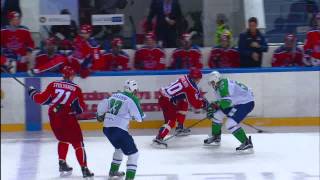 Гончаров знакомит Квартальнова-мл с силовым хоккеем / Goncharov hammers Kvartalnov-jr Гончаров знакомит Квартальнова-мл с силовым хоккеем / Goncharov hammers Kvartalnov-jr