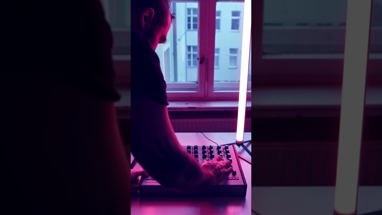 Dark vibes in the darkest day of the year 