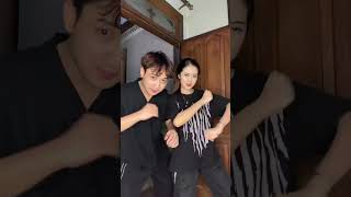 Aslinya Nahan Tawa  irvansindy irvaansrd youtubeshorts beranda