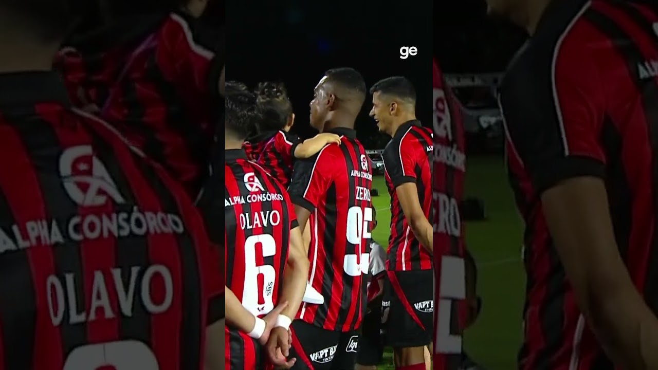 VITÓRIA HOMENAGEIA WAGNER MOURA NA CAMISA DA PARTIDA CONTRA O GALO | #shorts