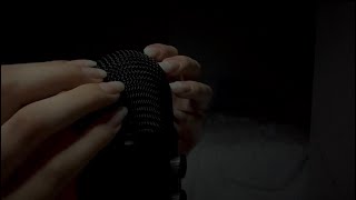 ASMR Soft Mouth Sounds with Gentle Mic Tapping and Scratching screenshot 4