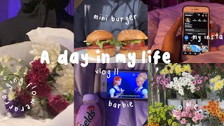 A day in my life 🍔 🎧 || cleaning my desk, mini burger, grwm, watching barbie (indonesia)