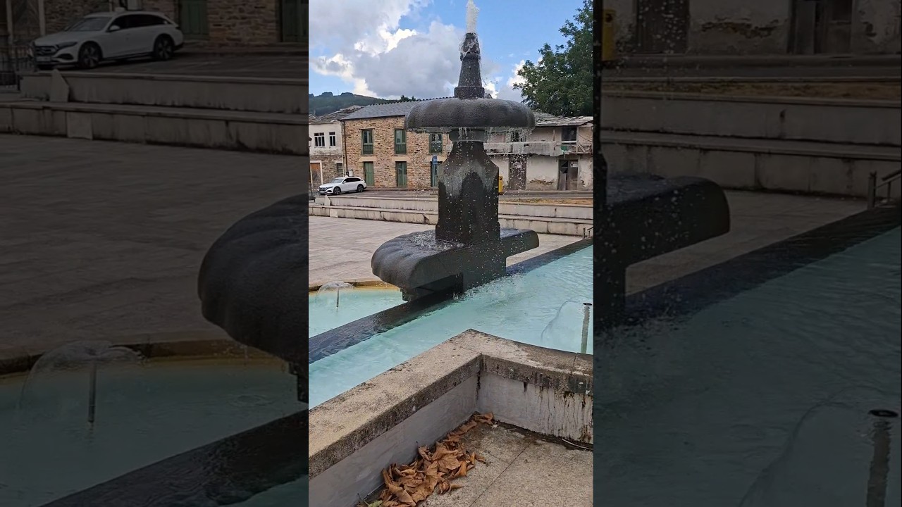Desconocida fuente en la Plaza Mayor de Baralla ⛲️ Lugo  [Vlog diario]