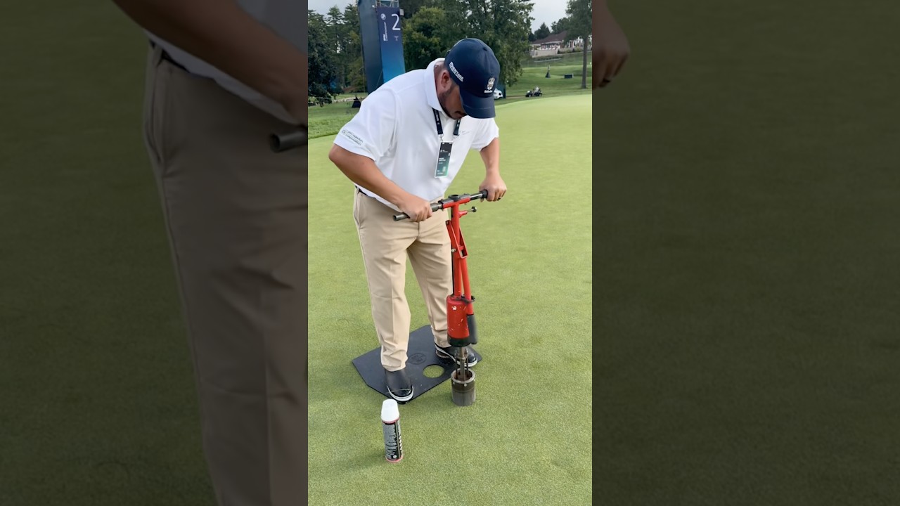 One of the most satisfying jobs in golf … cutting the hole 👏