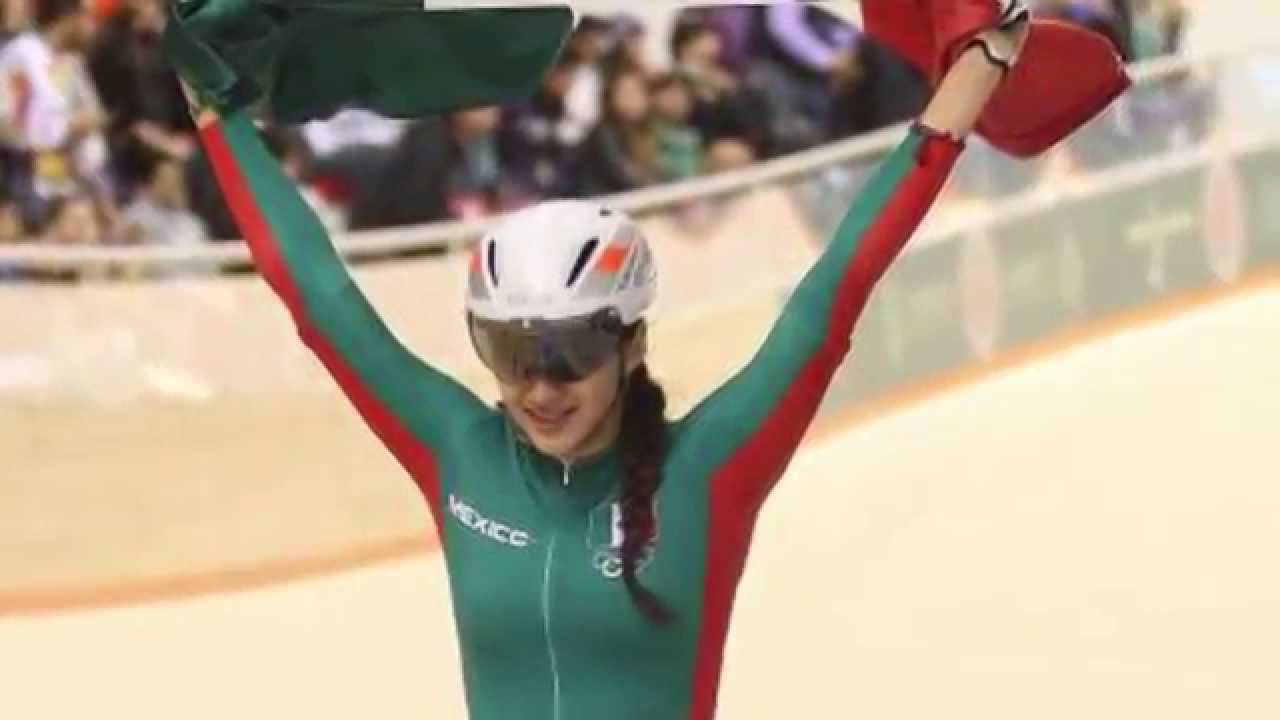 educación a distancia Reconoce la Universidad aporte y esfuerzo de sus deportistas