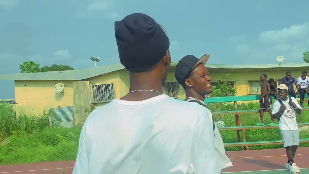 Dieuvson Du Biz - TRAIN DE VIE (Clip Officiel)