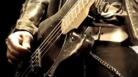 Avenged Sevenfold - Nightmare (Demo Version) [Music Video]