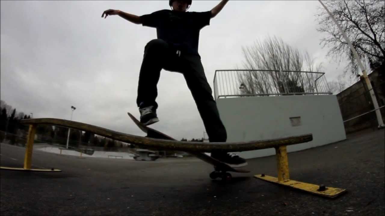 Bothell Skatepark..First vid!!! - YouTube