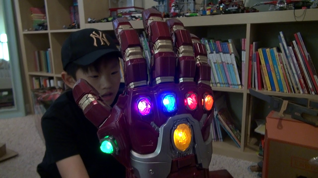 Marvel Legends Series Endgame Power Gauntlet Review by Ethan Han . 어벤져스 인피니티 건틀렛 4학년 초등 영어 리뷰.