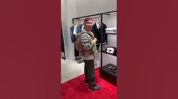 KEUNG TO姜濤 KENZO Paris Fashion Show Outfits 忍唔住手試即買即着 多謝阿姜好介紹 Winky Bimpy Dizzy 外套 