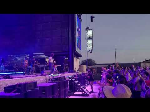 Tribal Seeds "Nuh betta than yard" (live, ft. Hector Roots Lewis) Florida Groves (April 2024)