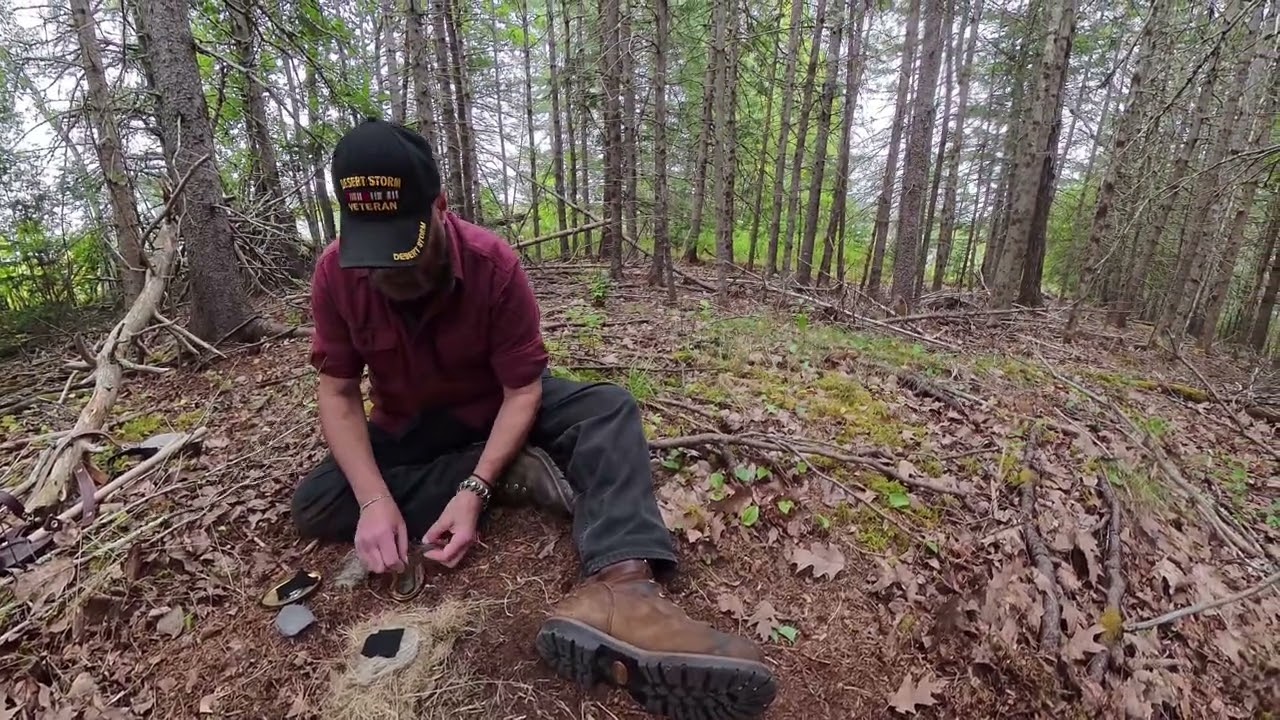 Bushcraft: Fire Starting With Flint and Steel