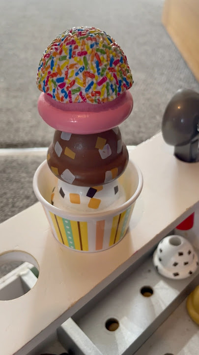 The Ice Cream Song 🍦 #supersimplesongs #nurseryrhymes #music #kids #singalong #songsforkids #babies