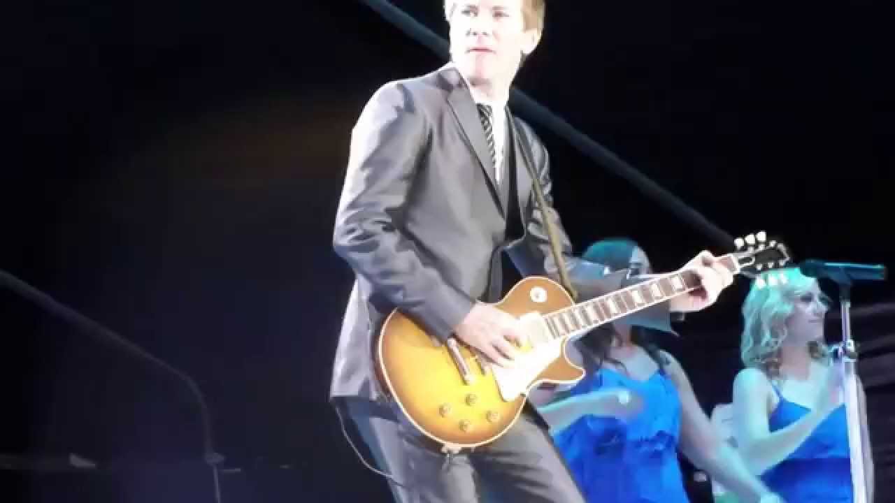 ROD STEWART DOWNTOWN TRAIN live AARHUS 050714 YouTube