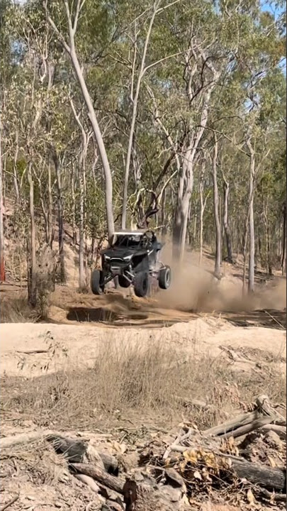Polaris RZR 1000 Turbo - Jump🚀 #utv