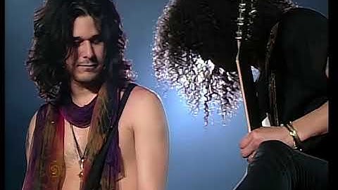 Guns N