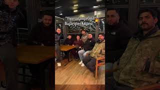 Bi̇zi̇m Gi̇bi̇ Adamlar 2-3 Saatte Bi̇r Geli̇r