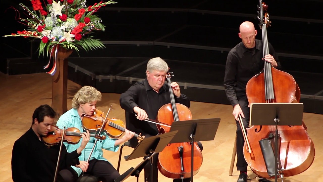 Martinu Nonet No. 2 H 374 (1959)