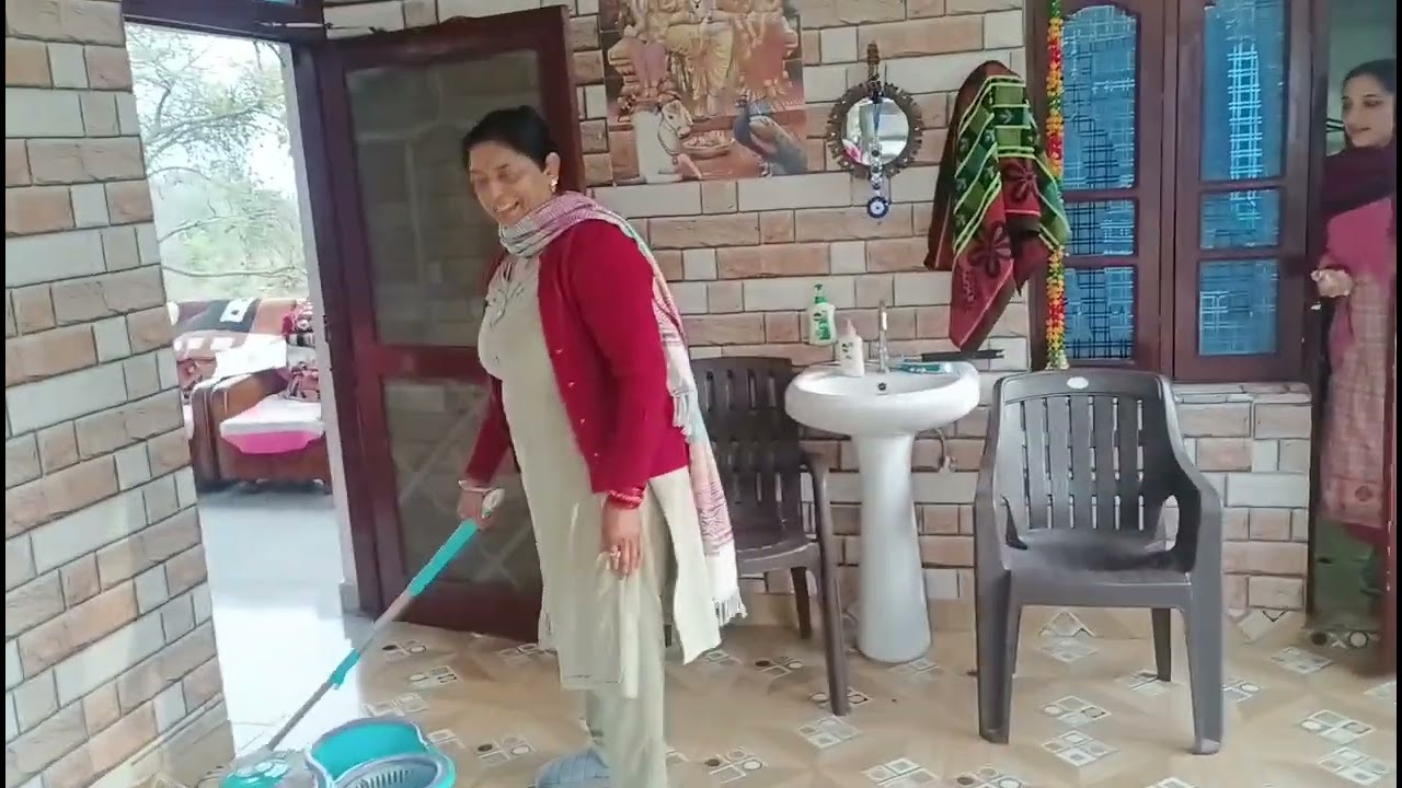 परिवार के साथ गए शिव मंदिर 🙏