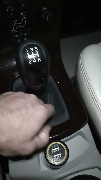Техничка.Снятие ручки переключения передач - Volvo S40 (2G), 1,6 л, 2008 года на
