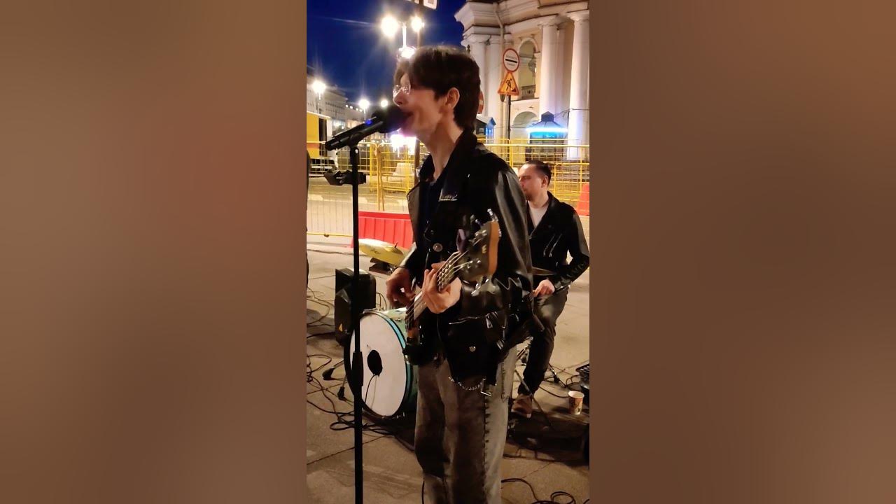 ЗЕМЛЯНЕ - ТРАВА У ДОМА!!!🌷🌼🌺 КАВЕР-ГРУППА ФАНКАЛОВ 🎸🥁 И СОЛИСТ ЖЕНЯ! 🎤 #top #hit #music #топ #cover