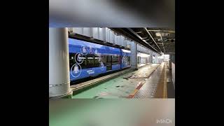 千葉都市モノレール0形初音ミクコラボラッピング都賀駅発車