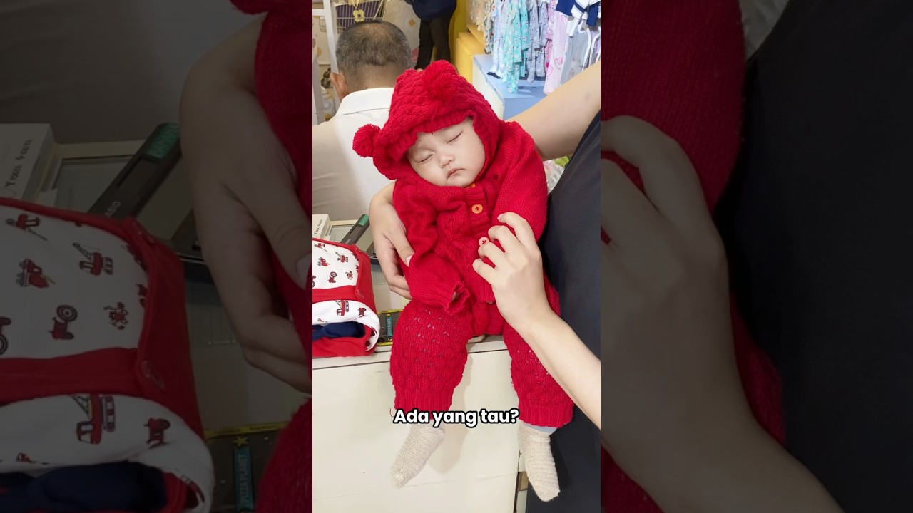 Rekomendasi kostum baru dong buat boneka aku🤏🏻 