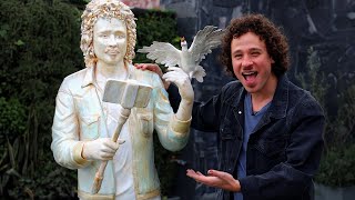 UN SEGUIDOR ME HIZO ESTATUA 😱 | Escultura de Luisito Comunica