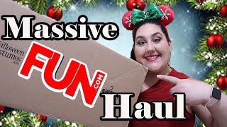 MASSIVE Disney FUN.COM Haul! | Christmas in July🎄
Massive FUN.COM Haul Disney, Harry Potter and Christmas items
Today is the first video in my Christmas in July Series! I show you a huge haul I got from FUN.COM thats all Christmas items!
You have to let me know what your favorite item was!
🎉For 10% off your FUN.COM order use this link: http://shrsl.com/2akts
👉Subscribe here: https://bit.ly/3al1rlx
🛍️Shop my Disney Park Essentials!🛍️
https://www.amazon.com/shop/influencer-744bb688?listId=WIOUMYCNNS70
✨If you want to support the channel shop my new Merch!✨
https://teespring.com/stores/enchanteddesign-co
💲Discount Codes!💲
✨Bibbidi Bobbidi Boxes: Use code Enchantedrita for $7off your first box
https://www.bibbidibobbidiboxes.com/
B By Bibbidi AthleticWear - Use Code THEFAIRYGODRUNNERS for 20% off
https://bbybibbidi.com/
🕯️Circa1955: Use code RITA15 for 15% off your purchase
https://luxillume.com/collections/circa-1955
👕Magic Plus : Use Code Rita25 for 25% off
https://www.instagram.com/themagic_plus/?hl=en
💌Ways to Connect with Me
EnchantedRita
P.O. Box 1116
Guasti, CA 91743
INSTAGRAM: https://www.instagram.com/enchantedrita/?hl=en
TIKTOK: Enchantedrita
EMAIL: ( Business Inquiries only): enchantedrita@Gmail.com
#disneyhaul #enchantedrita #fun.com
This was a sponsored video by FUN.com MASSIVE Disney FUN.COM Haul! | Christmas in July🎄