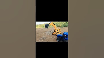 Excavator beko dengan truck #shorts #excavator #viral #viralvideo #short #shortvideo #video