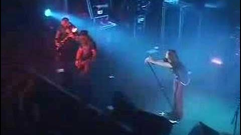 Alter Bridge - One Day Remains (Live)