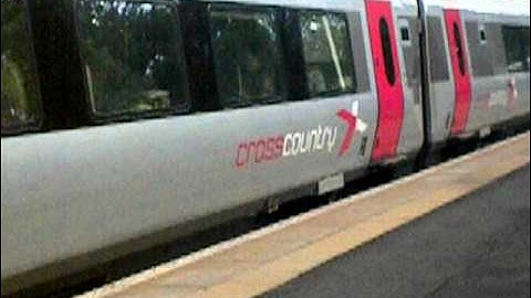 A xc voyager departs Morpeth with a 1 tone horn