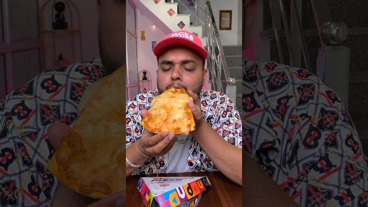 Chicago pizza Vs La pino&rsquo;s  pizza 🍕 Honest Review 😱😱 #short