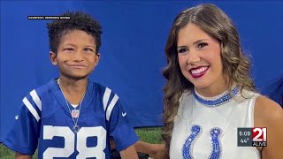 A sign of a new friendship: Fort Wayne boy, Colts Cheerleader discover mutual language