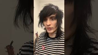Famous Wearing Skinny jeans make you gay Profile