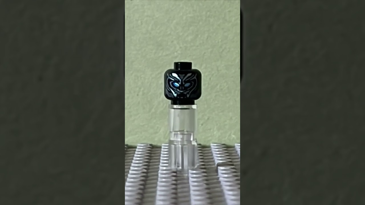 LEGO How To Build Savitar From The Flash Series DC Stop Motion