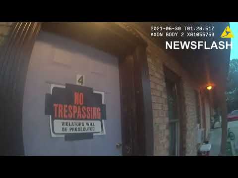 US Cops Deliver Takeaway After Busting Delivery Man
