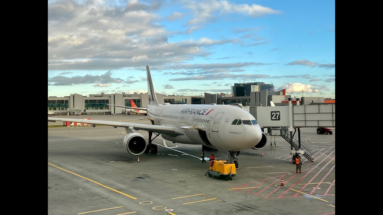 Air France, Airbus A330-203, F-GZCC, (MSN: 448)