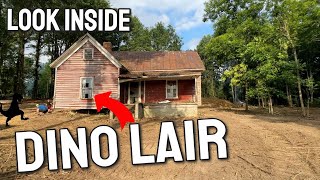 Exploring Abandoned House Reveals Living Dinosaur! While Metal Detecting and looking for bottles