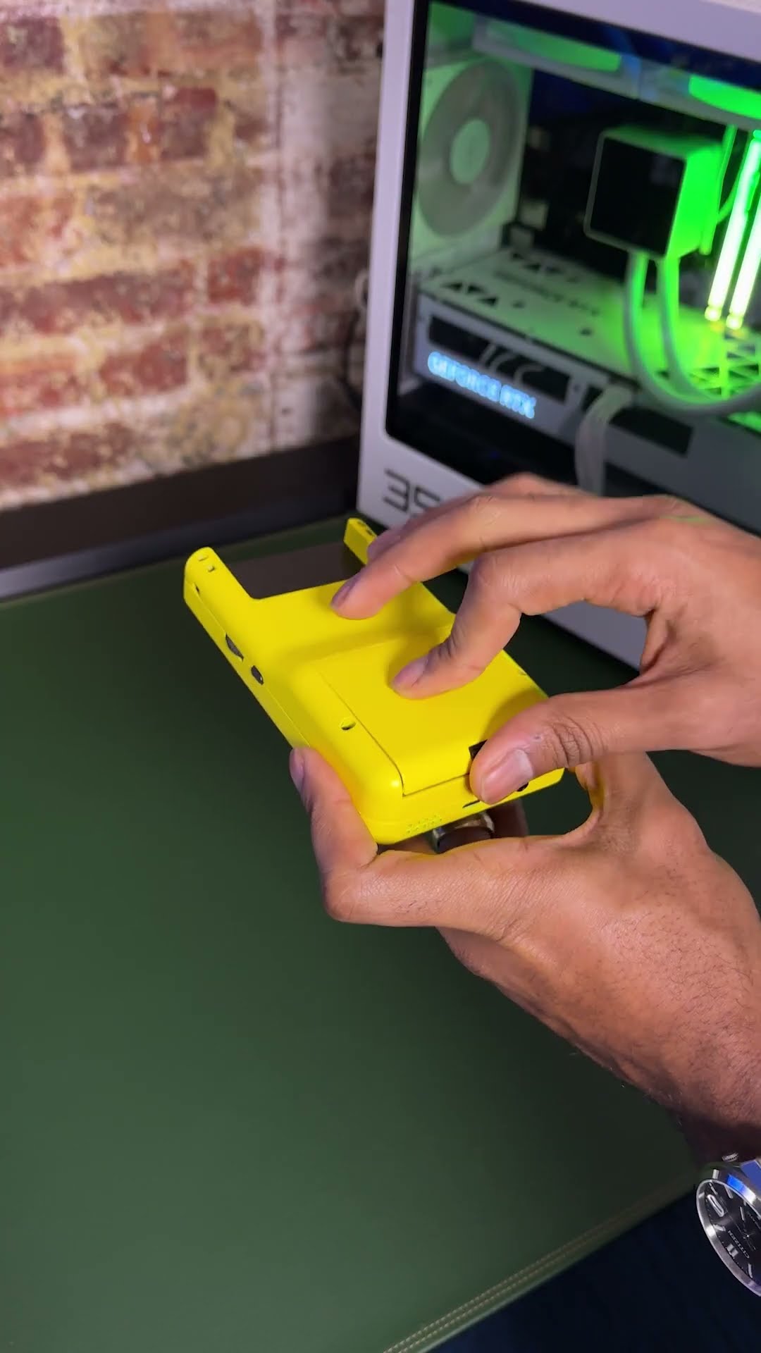 Unboxing the ModRetro Chromatic Handheld