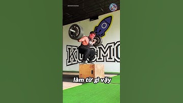 Bài tập thể lực của vận động viên kéo xe tải bằng tay 🤯