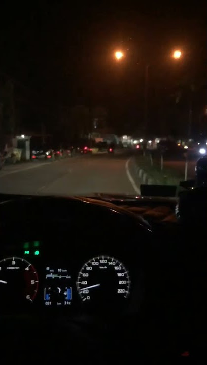 STORY IG.WA.FB BAWAH MOBIL PAJERO SANTUI!!!