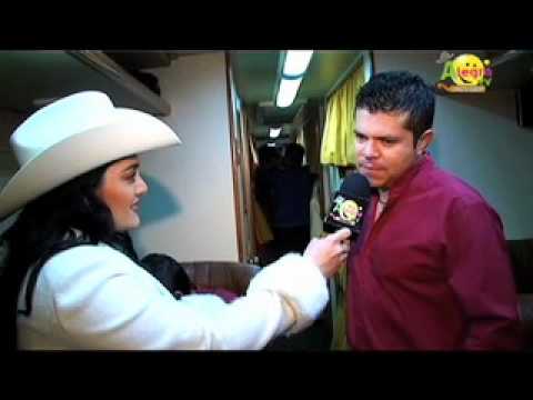 banda la Arrolladora en entrevista con Sonia Velestri en su programa Alegra tv Grupero en su visita en Oaxaca