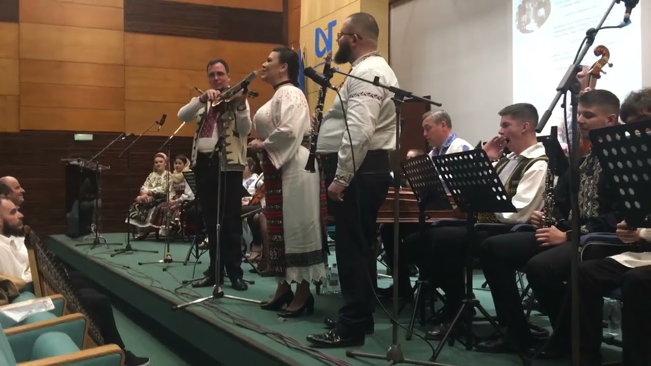 Iulia Mihai - La puțul cu cinci izvoare