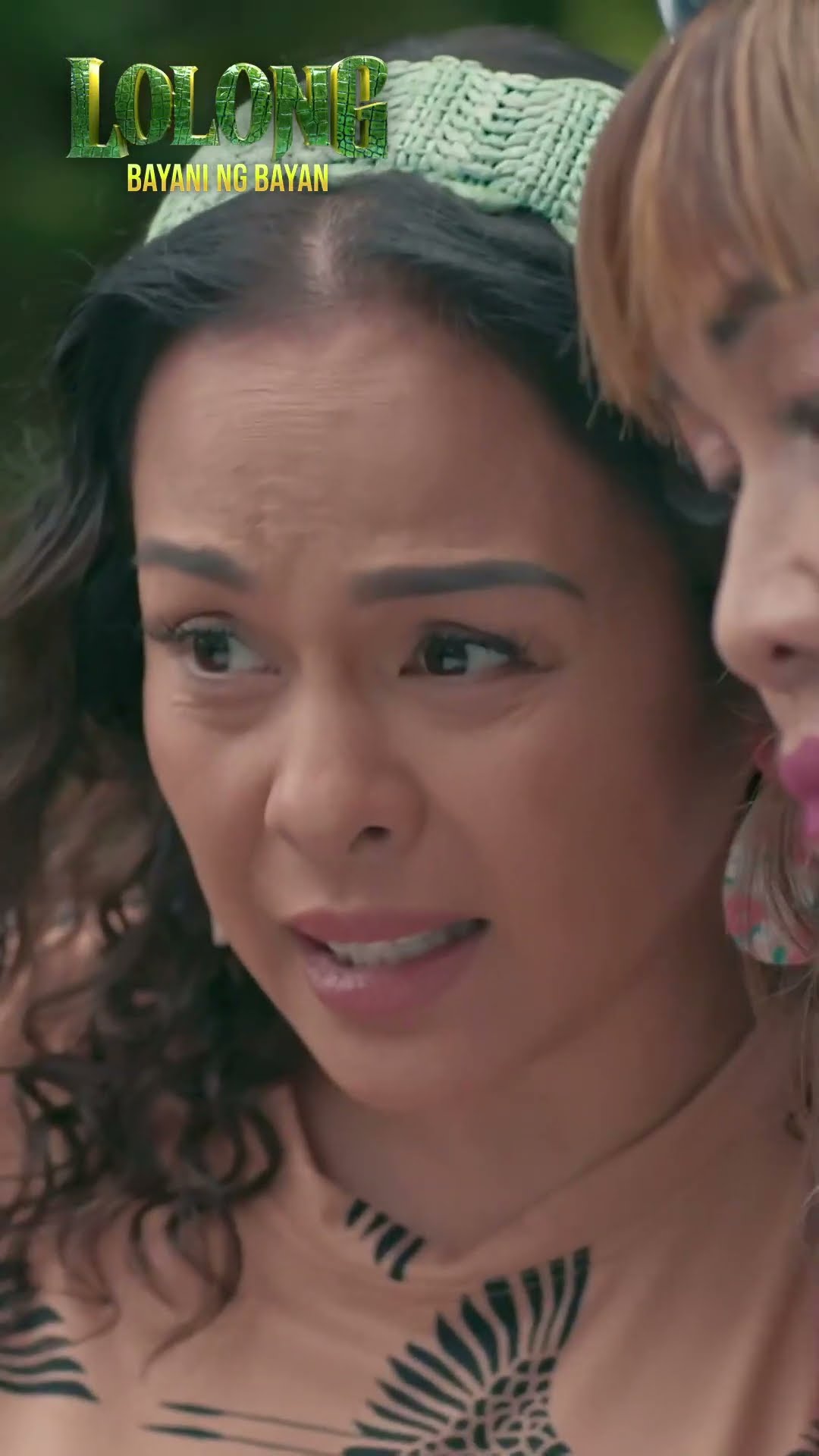 Binata, gigil na gigil sa niyog ni Lola? #shorts | Lolong 2